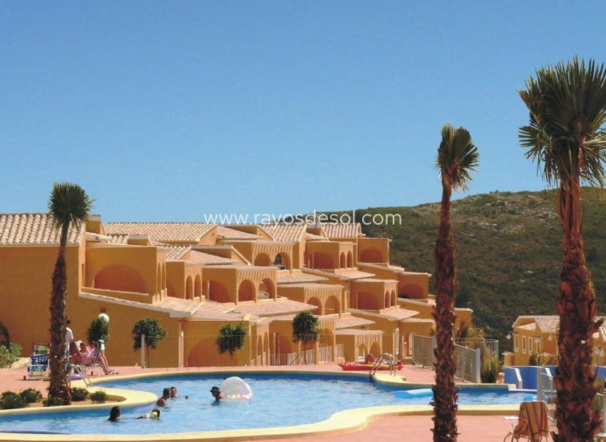 2 chambre Appartement à vendre à Cumbre del Sol avec piscine - 473 000 € (Ref: 9660765)