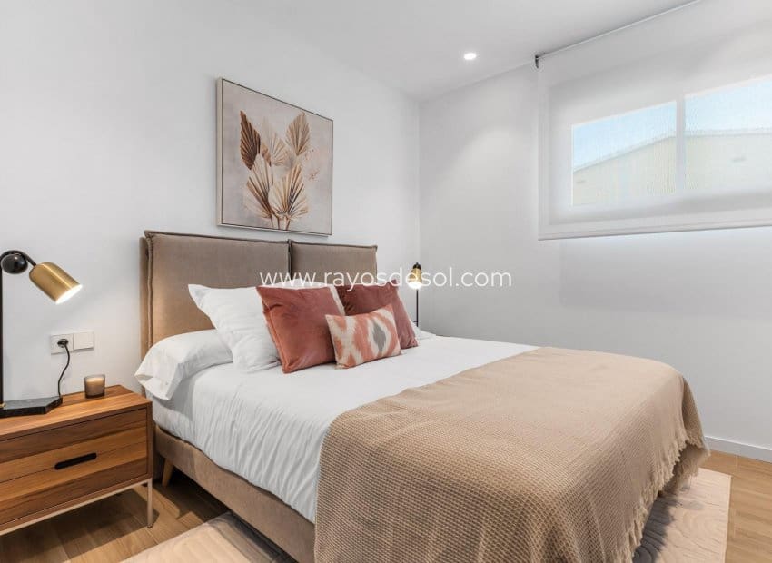 2 bedroom Apartment for sale in Cumbre del Sol with pool - € 499,150 (Ref: 9660765)