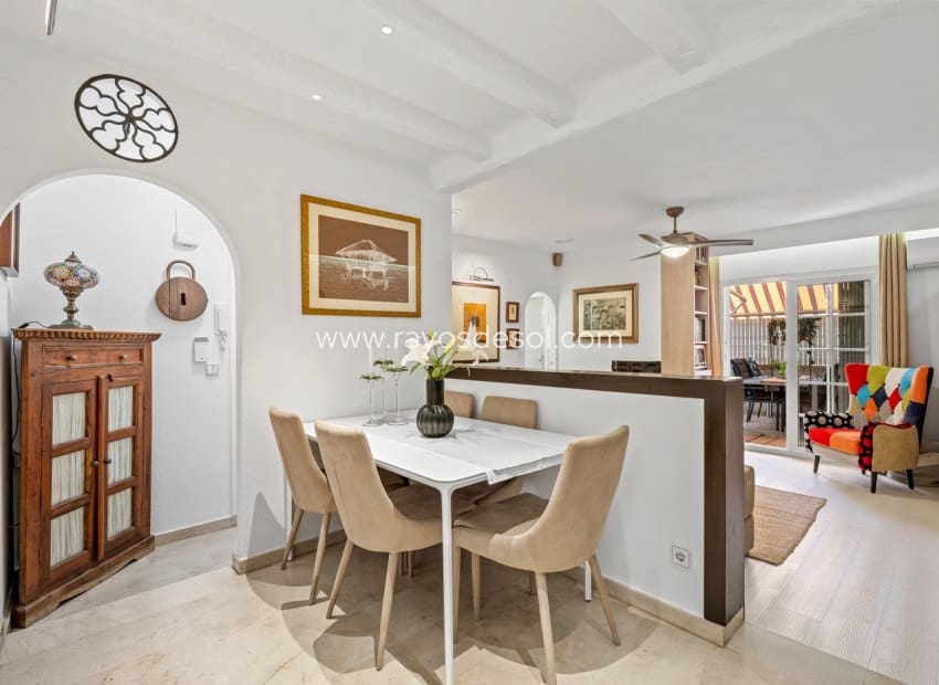 3 camera da letto Attico in vendita in Torrevieja - 260.000 € (Rif: 9660766)