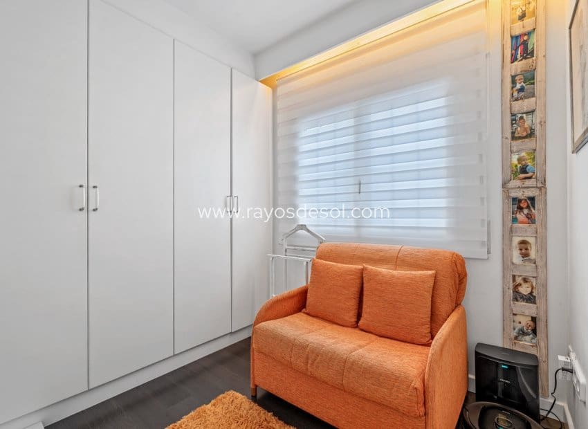 3 camera da letto Attico in vendita in Torrevieja - 260.000 € (Rif: 9660766)