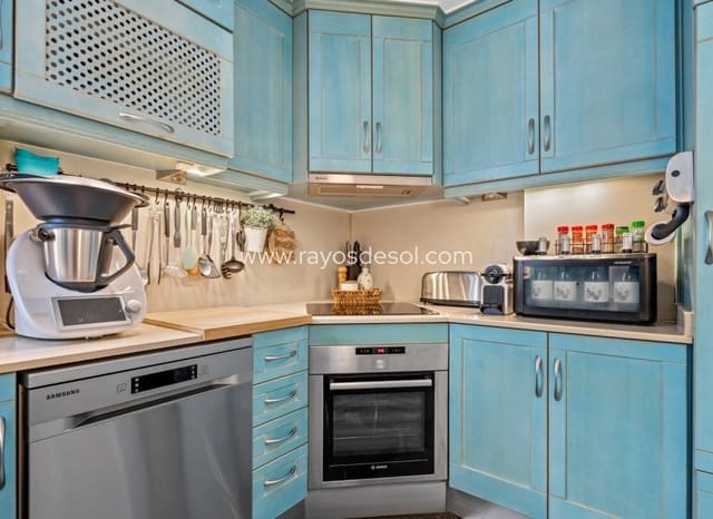 Ático de 3 habitaciones en Centro - Muelle Pesquero, Torrevieja en venta - 260.000 € (Ref: 9660766)