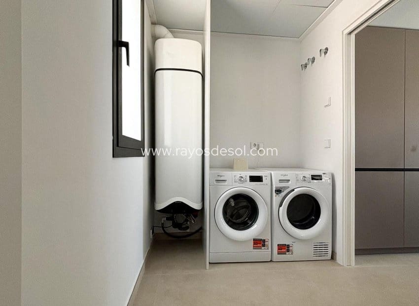 3 Zimmer Villa zu verkaufen in Polop mit Pool - 694.700 € (Ref: 9660768)