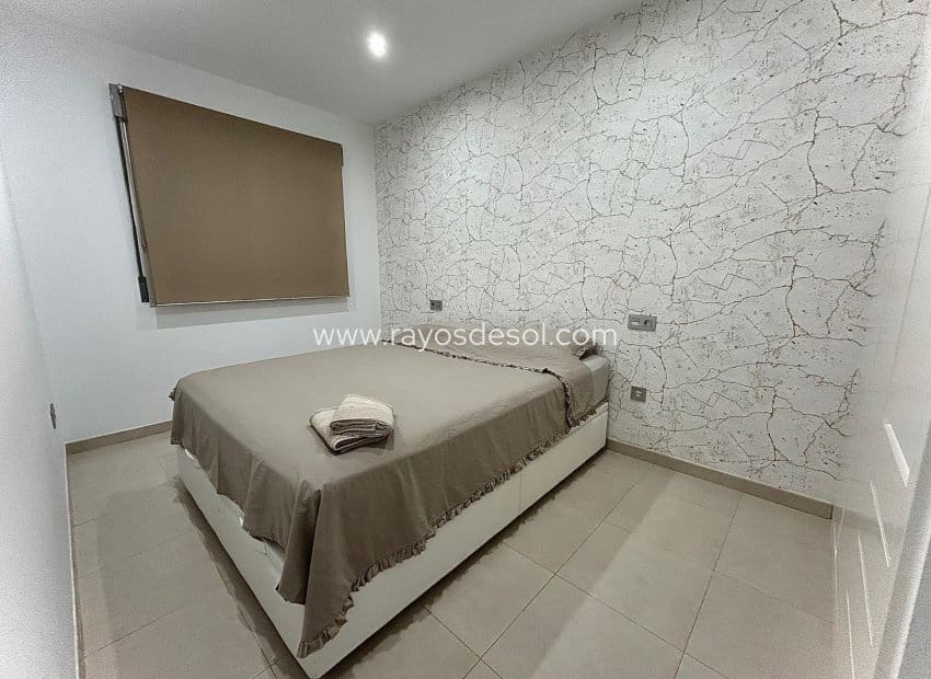 2 bedroom Villa for sale in Lo Pagan with pool - € 305,000 (Ref: 9665593)