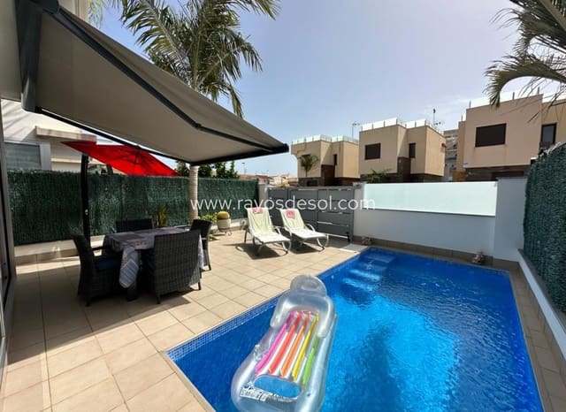2 bedroom Villa for sale in Lo Pagan, San Pedro del Pinatar with pool - € 305,000 (Ref: 9665593)