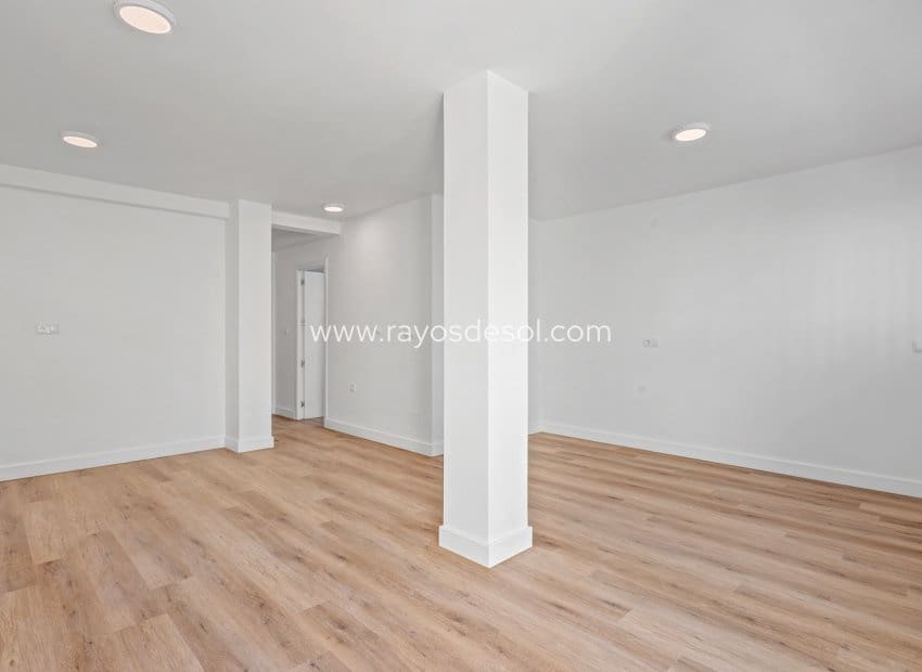 3 sovrum Villa till salu i Benimar med pool - 269 000 € (Ref: 9665601)