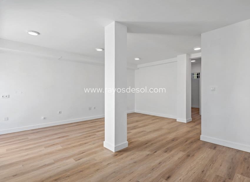 3 sovrum Villa till salu i Benimar med pool - 269 000 € (Ref: 9665601)