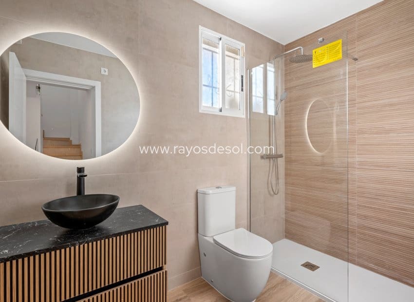 3 sovrum Villa till salu i Benimar med pool - 269 000 € (Ref: 9665601)