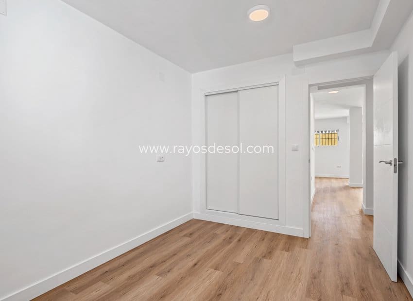 3 sovrum Villa till salu i Benimar med pool - 269 000 € (Ref: 9665601)