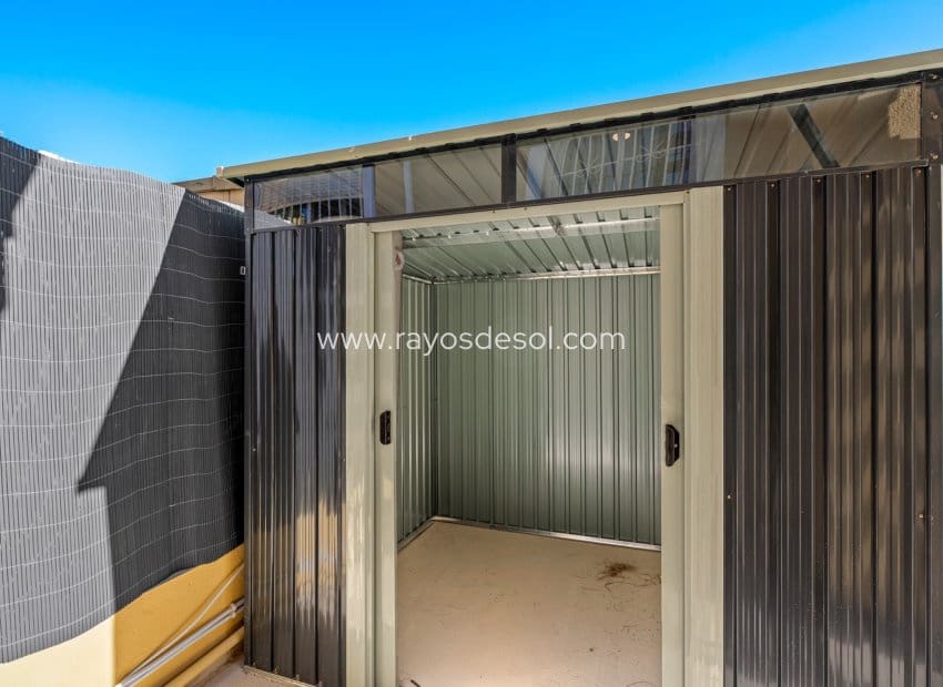 3 sovrum Villa till salu i Benimar med pool - 269 000 € (Ref: 9665601)