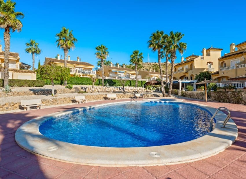 3 sovrum Villa till salu i Benimar med pool - 269 000 € (Ref: 9665601)