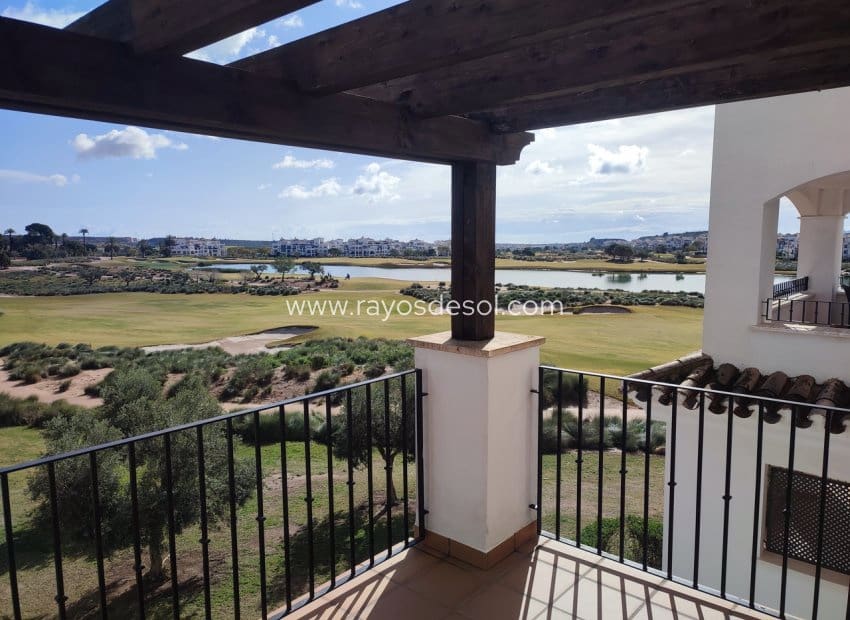 2 soverom Leilighet til salgs i Avileses med svømmebasseng - € 145 000 (Ref: 9665604)