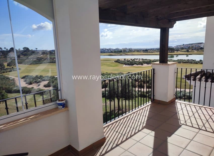 2 soverom Leilighet til salgs i Avileses med svømmebasseng - € 145 000 (Ref: 9665604)