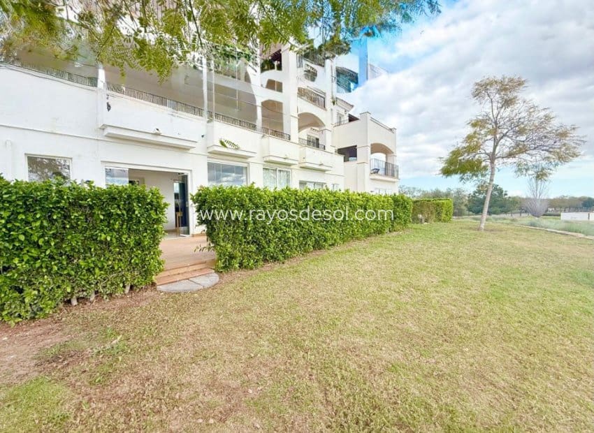 Apartamento de 2 habitaciones en Sucina en venta con piscina - 184.995 € (Ref: 9671160)