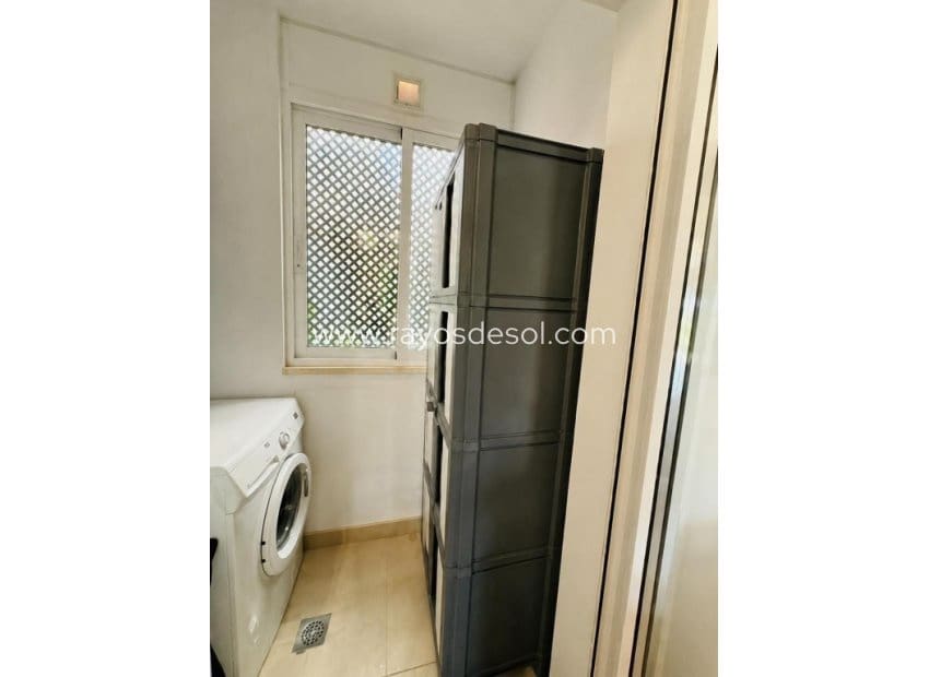 2 soverom Leilighet til salgs i Hacienda Riquelme med svømmebasseng - € 165 000 (Ref: 9671160)