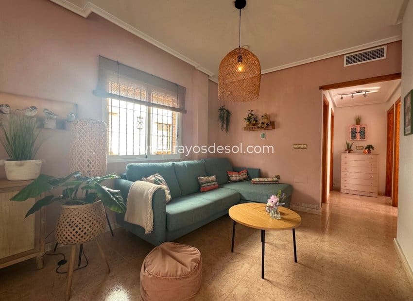 3 bedroom Villa for sale in El Raso with pool - € 220,000 (Ref: 9674583)