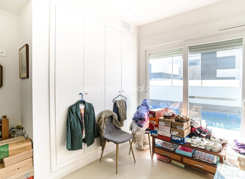 3 soveværelse Villa til salg i Pilar de la Horadada - € 450.000 (Ref: 9687563)