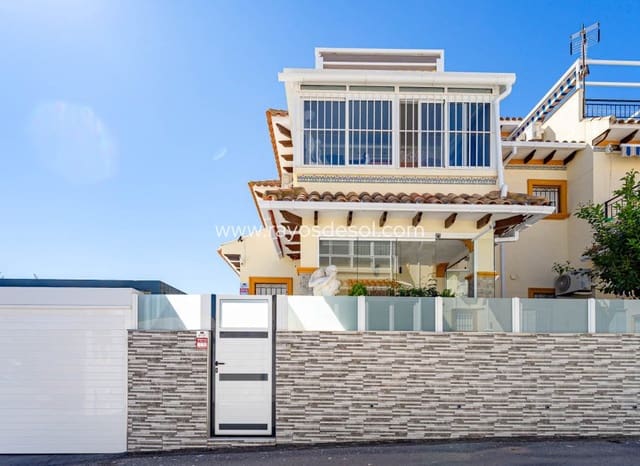 2 sovrum Radhus till salu i Punta Prima, Torrevieja med pool - 249 000 € (Ref: 9691498)
