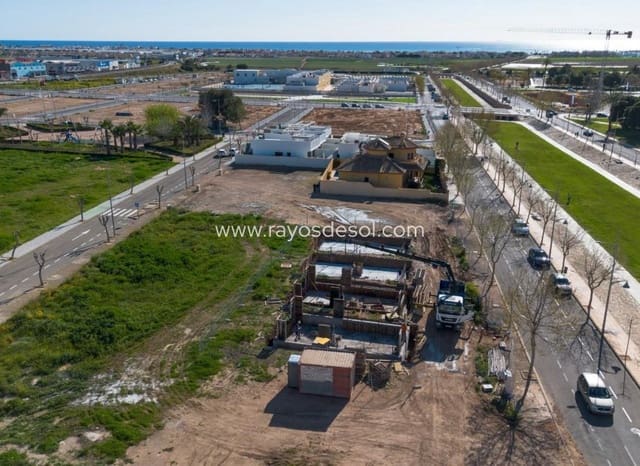 3 sypialnia Willa na sprzedaż w Pilar de la Horadada ciudad, Pilar de la Horadada z basenem - 550 000 € (Ref: 9708209)