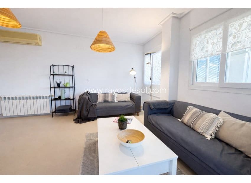 2 soveværelse Lejlighed til salg i Avileses med swimmingpool - € 169.000 (Ref: 9708211)