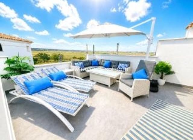 2 bedroom Penthouse for sale in Sucina, Murcia city with pool - € 222,500 (Ref: 9719119)
