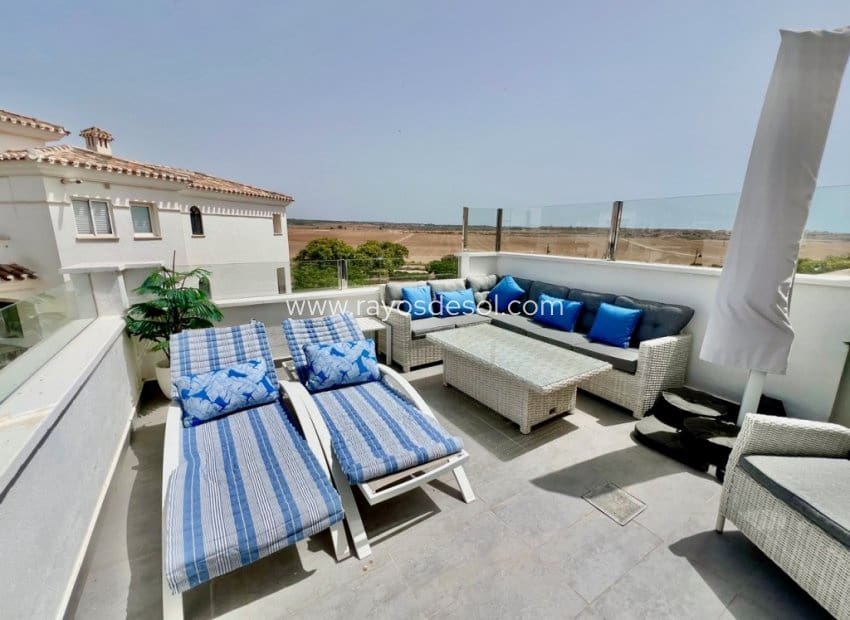 2 soveværelse Penthouse til salg i Sucina med swimmingpool - € 216.500 (Ref: 9719119)