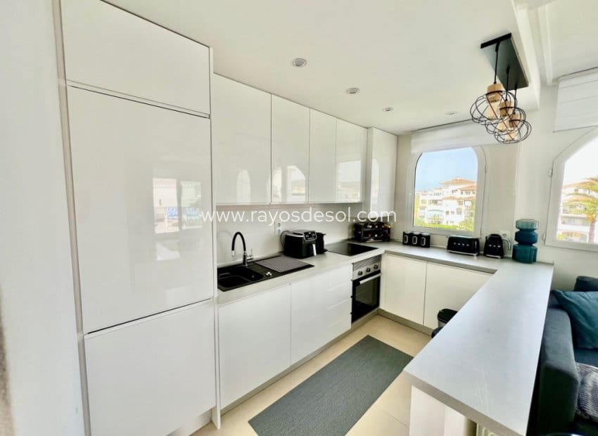 2 soveværelse Penthouse til salg i Sucina med swimmingpool - € 216.500 (Ref: 9719119)