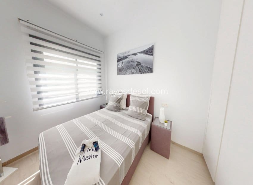 3 soverom Villa til salgs i Los Alcazares med svømmebasseng - € 469 000 (Ref: 9719120)