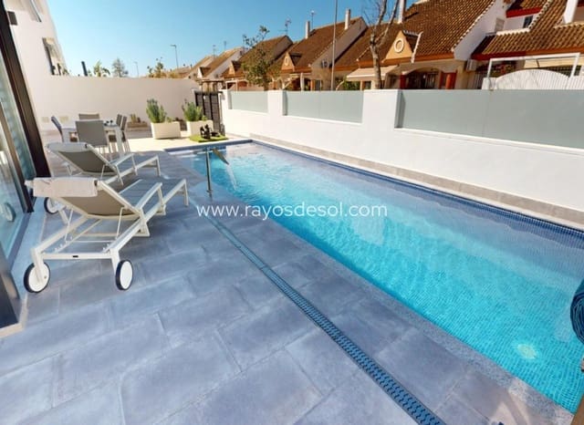 3 soverom Villa til salgs i Centro, Los Alcázares med svømmebasseng - € 469 000 (Ref: 9719120)