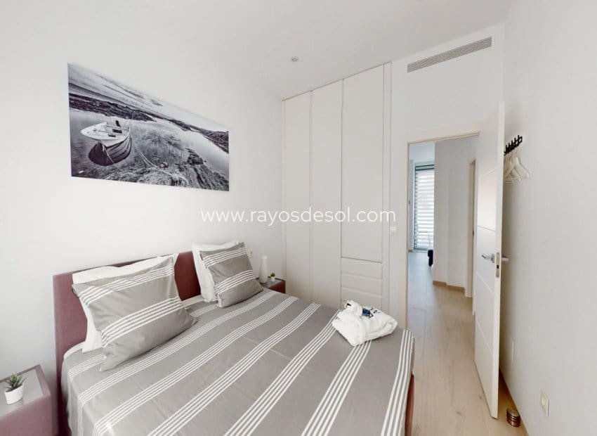 3 soverom Villa til salgs i Los Alcazares med svømmebasseng - € 469 000 (Ref: 9719120)