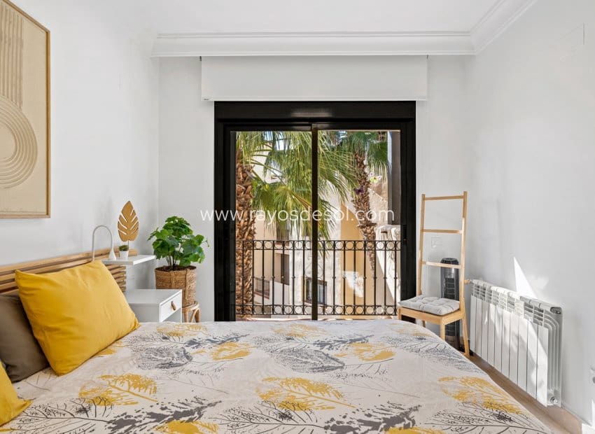 Apartamento de 2 habitaciones en Los Alcázares en venta con piscina - 259.000 € (Ref: 9719121)