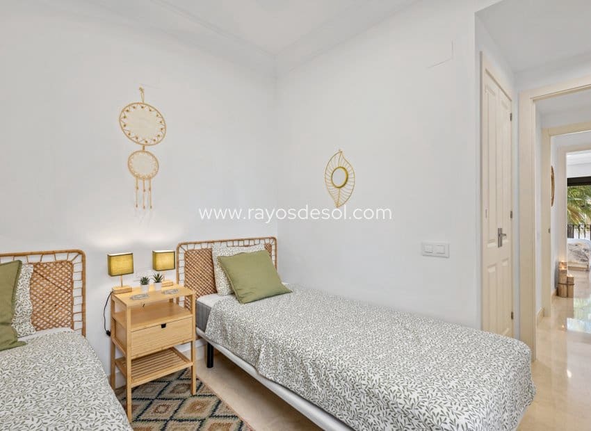 Apartamento de 2 habitaciones en Los Alcázares en venta con piscina - 259.000 € (Ref: 9719121)