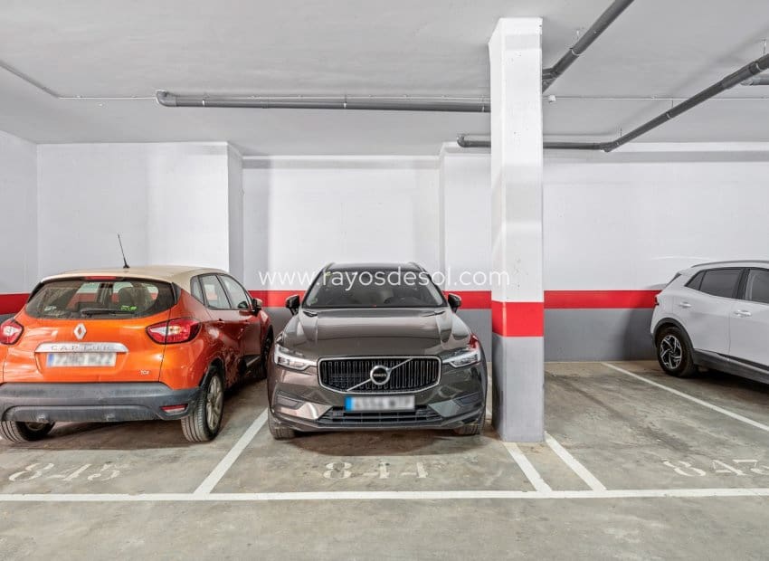 Apartamento de 2 habitaciones en Los Alcázares en venta con piscina - 259.000 € (Ref: 9719121)