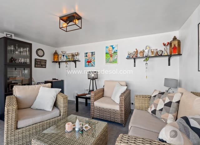 Chalet de 3 habitaciones en Ciudad Quesada, Rojales en venta con piscina - 495.000 € (Ref: 9723902)