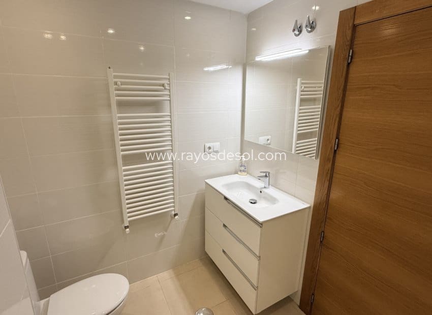 2 makuuhuone Huoneisto myytävänä paikassa Avileses - 162 000 € (Ref: 9740610)