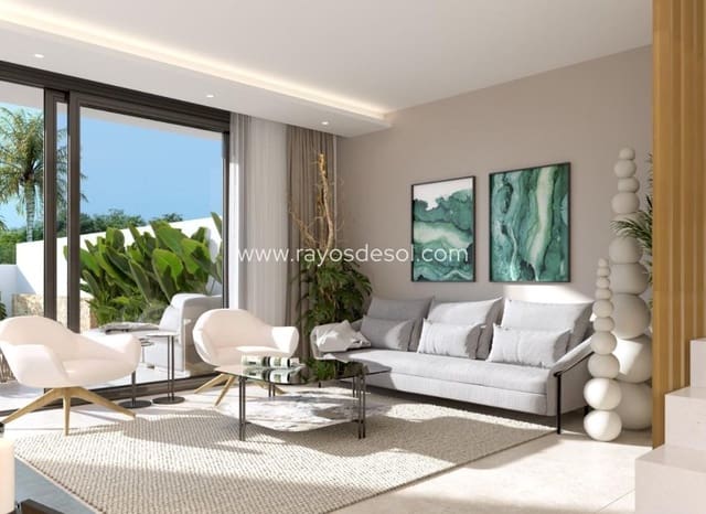 3 soveværelse Villa til salg i Las Filipinas med swimmingpool - € 559.000 (Ref: 9748161)