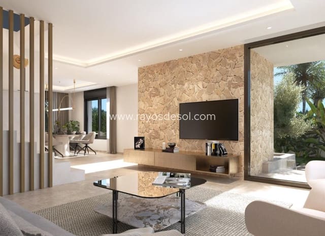 3 soveværelse Villa til salg i Las Filipinas med swimmingpool - € 559.000 (Ref: 9748161)