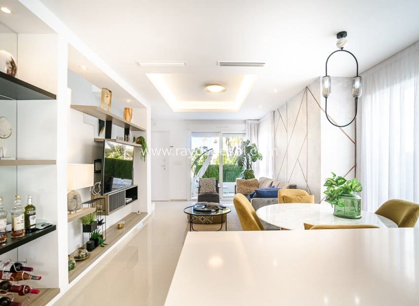 3 soveværelse Villa til salg i Ciudad Quesada med swimmingpool - € 390.000 (Ref: 9755869)