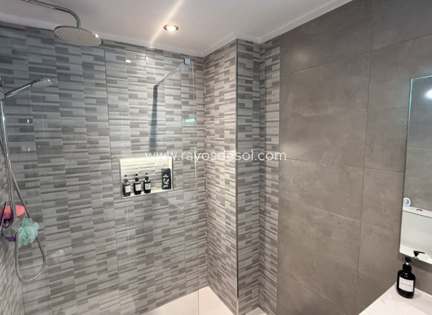 Apartamento de 2 habitaciones en Sucina en venta - 185.000 € (Ref: 9763974)