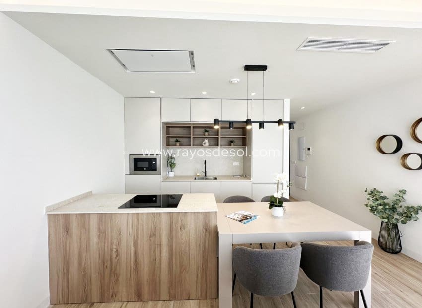 3 quarto Moradia para venda em Torre de la Horadada com piscina - 589 000 € (Ref: 9778765)