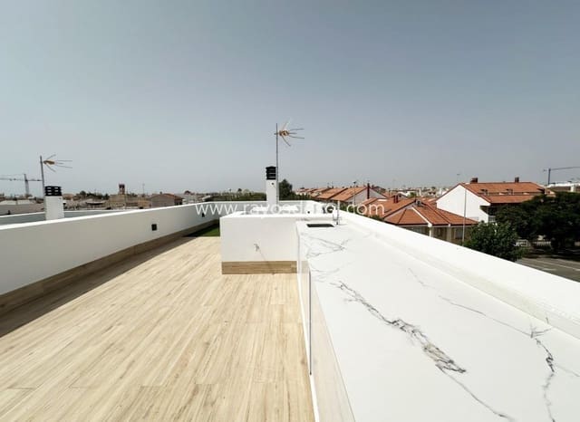 3 quarto Moradia para venda em Torre de la Horadada, Pilar de la Horadada com piscina - 589 000 € (Ref: 9778765)