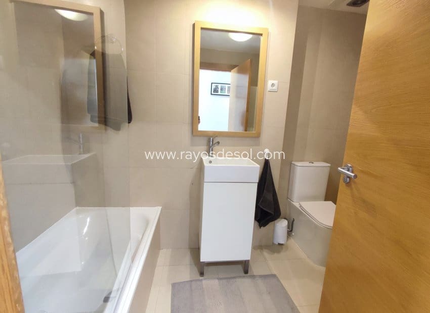 2 quarto Apartamento para venda em Murcia cidade com piscina - 155 000 € (Ref: 9778766)
