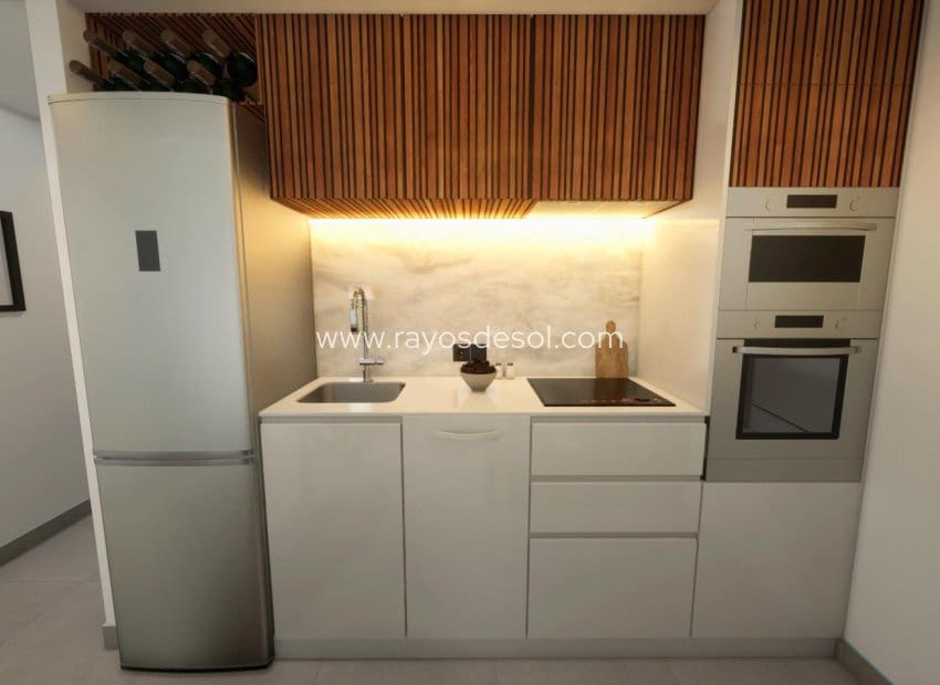 3 soveværelse Villa til salg i Los Alcazares med swimmingpool - € 419.900 (Ref: 9781430)