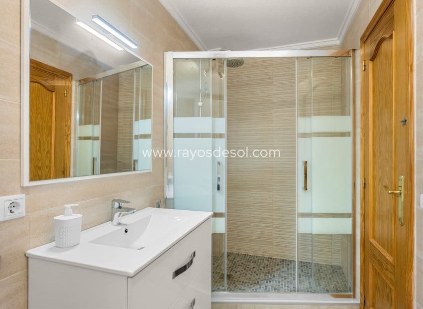 3 soveværelse Villa til salg i Rojales - € 495.000 (Ref: 9798500)