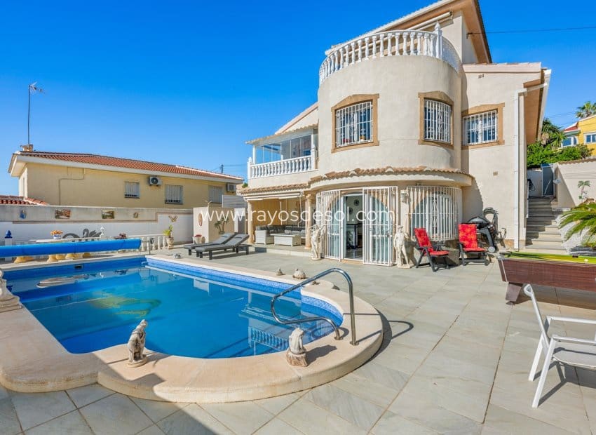 3 soveværelse Villa til salg i Rojales - € 495.000 (Ref: 9798500)