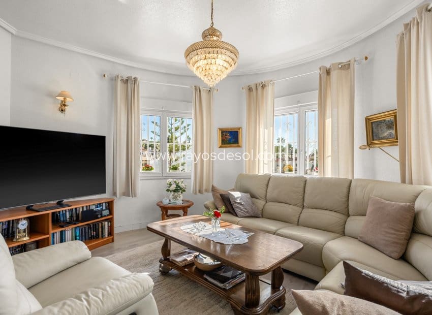 3 soveværelse Villa til salg i Rojales - € 495.000 (Ref: 9798500)