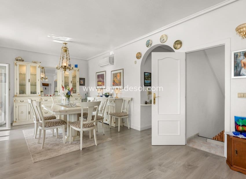 3 soveværelse Villa til salg i Rojales - € 495.000 (Ref: 9798500)