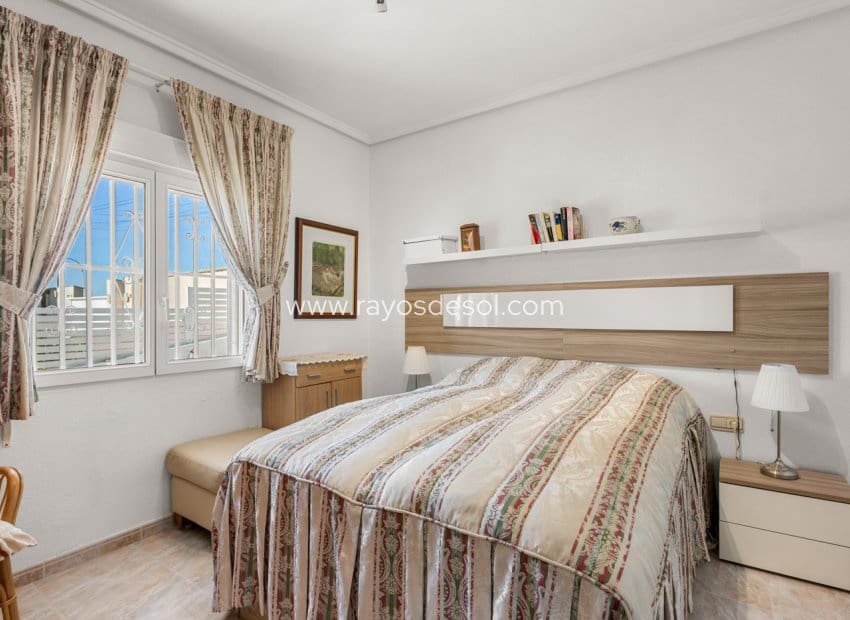 3 soveværelse Villa til salg i Rojales - € 495.000 (Ref: 9798500)