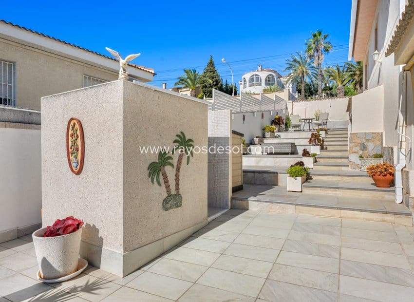 3 soveværelse Villa til salg i Rojales - € 495.000 (Ref: 9798500)