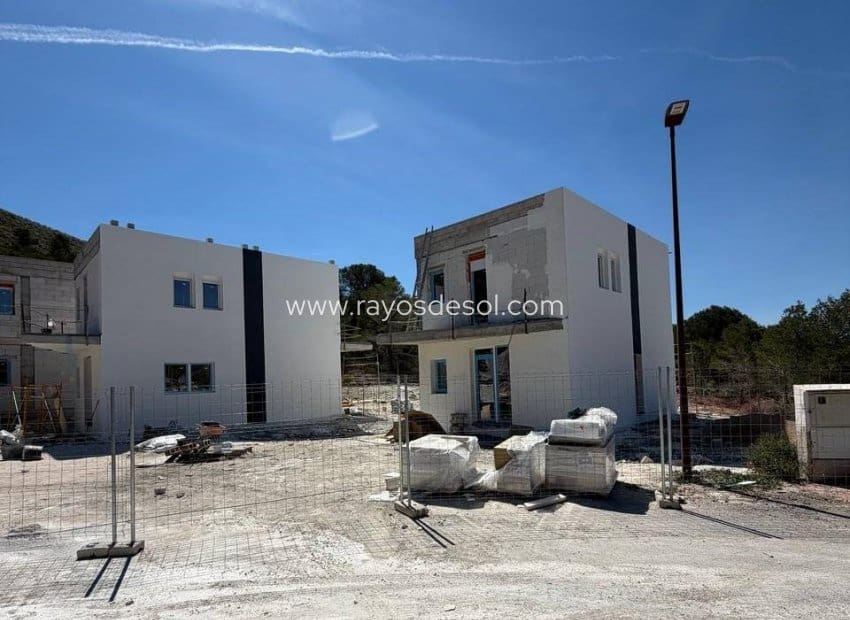 3 Zimmer Villa zu verkaufen in Finestrat mit Pool - 550.000 € (Ref: 9802725)