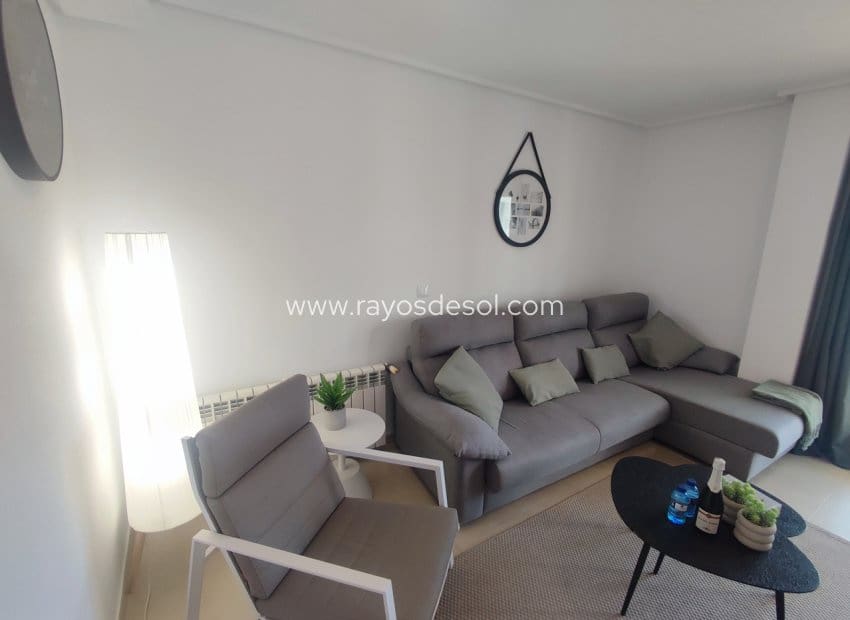 Apartamento de 2 habitaciones en Hacienda Riquelme en venta con piscina - 169.995 € (Ref: 9812471)